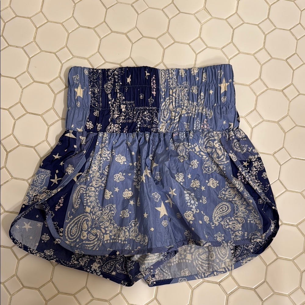 Fp movement printed way home shorts